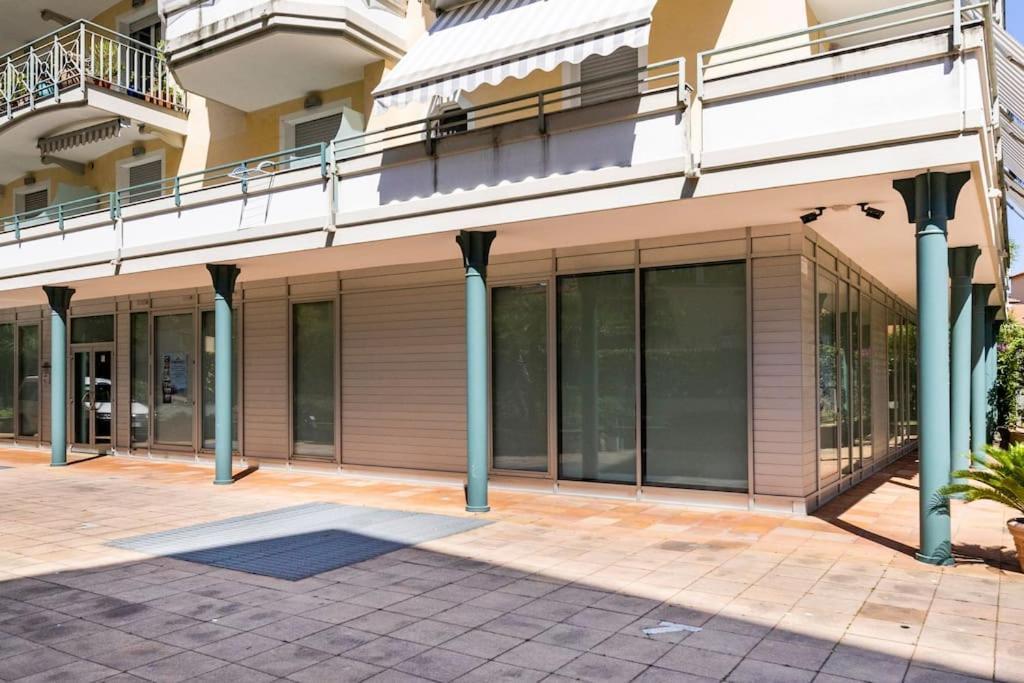 דירות ארמה די טאגיה Centrale Vicino Spiagge E Ciclabile + Box-Auto ! מראה חיצוני תמונה